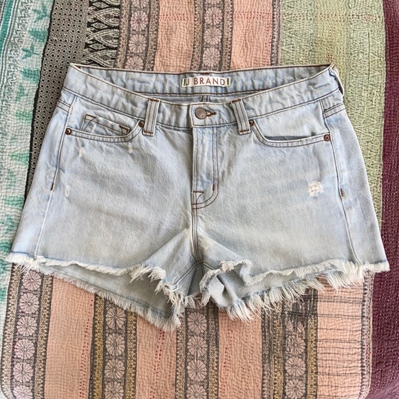 Meet your Posher, Tiffany - Picture 6 of 16